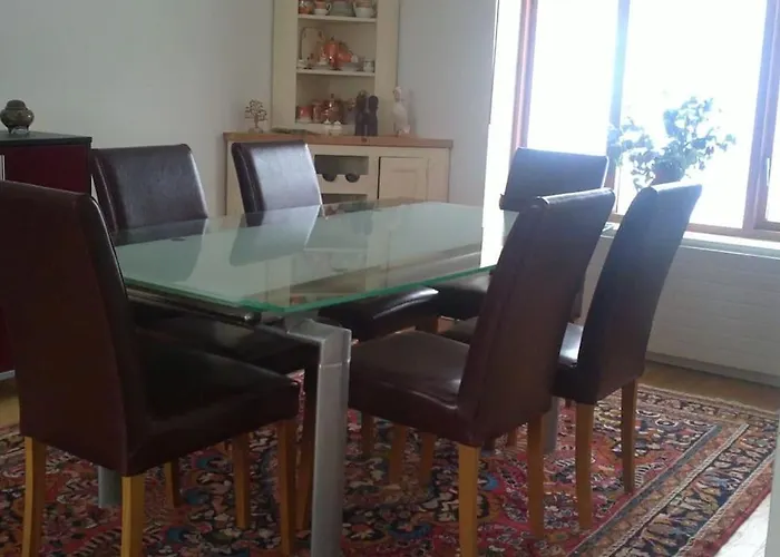 Spacious Rural Cotswolds Family Home With Mod-Cons!